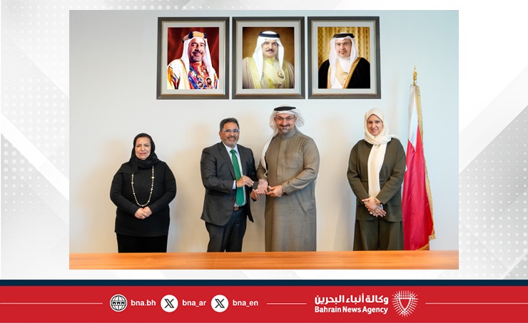 وزير الصناعة والتجارة يؤكد نجاح المبادرة الوطنية التشجيعية للقطاع التجاري في موسم أعياد البحرين